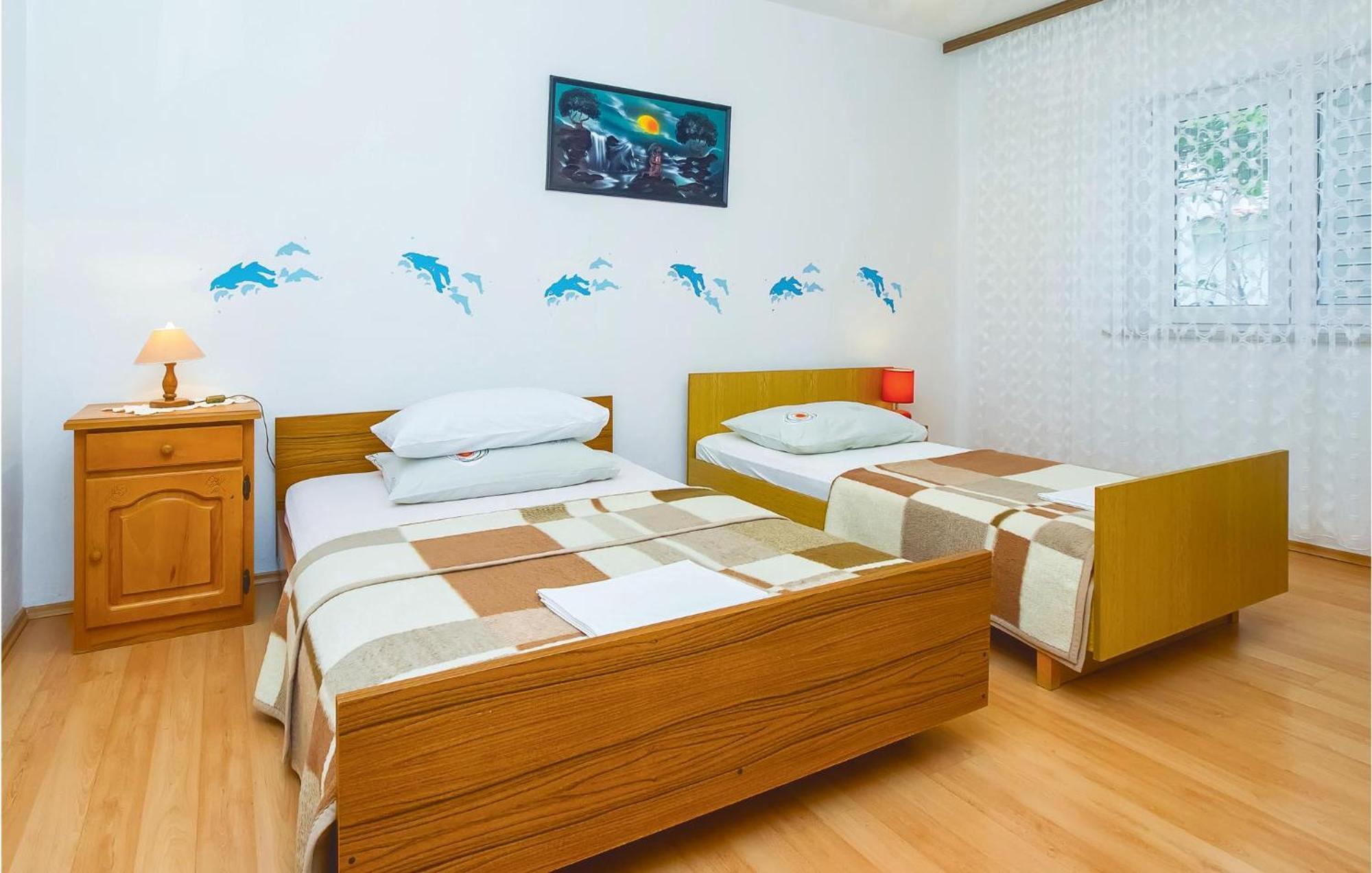 Beautiful Apartment In Omis With Wifi Kültér fotó